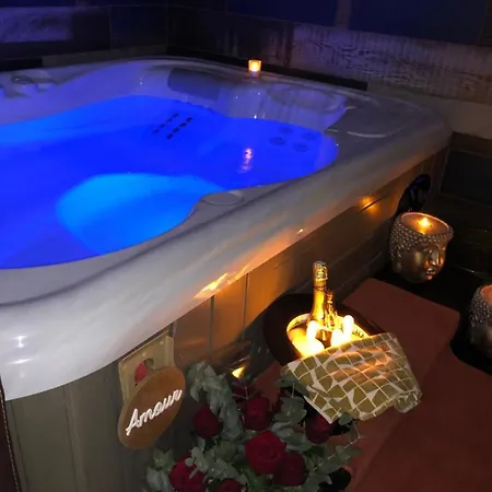 Romantiskt hotell Relaxia Privatif Escaudoeuvres